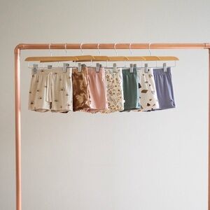 Jax + Lennon Basic Short in Muted Boulders